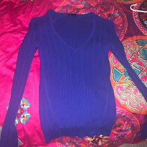 Moda international sweater